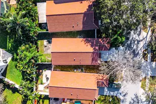 6680 Green Island Cir, Lake Worth, FL 33463 - Photo 18