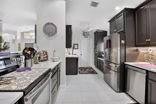 7051 Trentino Way, Boynton Beach, FL 33472 - Photo 20