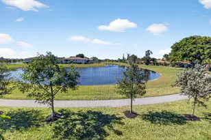 13889 Royal Palm Ct, Delray Beach, FL 33484 - Photo 4