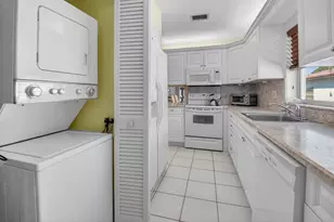 13889 Royal Palm Ct, Delray Beach, FL 33484 - Photo 14