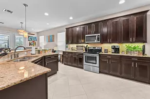 10699 Ivanhoe Ln, Wellington, FL 33414 - Photo 20