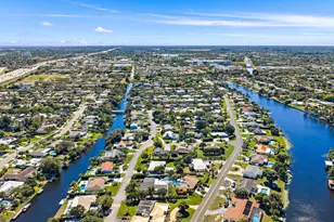 1401 N Lake Ct, West Palm Beach, FL 33406 - Photo 44