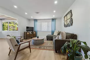 1401 N Lake Ct, West Palm Beach, FL 33406 - Photo 16