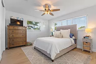 1401 N Lake Ct, West Palm Beach, FL 33406 - Photo 4