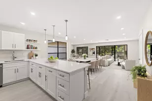 14 Westgate Ln, Boynton Beach, FL 33436 - Photo 2