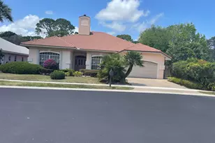 13471 Miles Standish, Palm Beach Gardens, FL 33410 - Photo 2