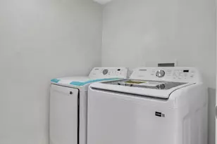 7076 Huntington Ln, Delray Beach, FL 33446 - Photo 46