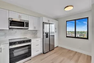 7076 Huntington Ln, Delray Beach, FL 33446 - Photo 12