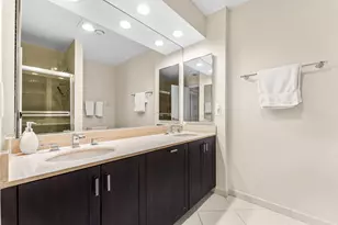 37 Clubhouse Ln, Boynton Beach, FL 33436 - Photo 22