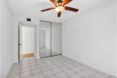 136 Woodland Road, Palm Springs, FL 33461 - Photo 34