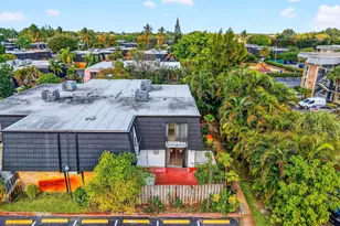 136 Woodland Rd, Palm Springs, FL 33461 - Photo 38