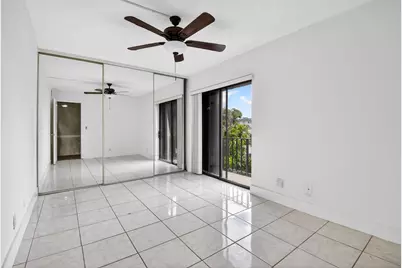 136 Woodland Road, Palm Springs, FL 33461 - Photo 22