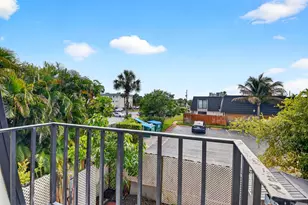 136 Woodland Rd, Palm Springs, FL 33461 - Photo 24