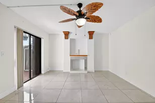 136 Woodland Rd, Palm Springs, FL 33461 - Photo 12