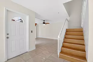 136 Woodland Rd, Palm Springs, FL 33461 - Photo 12