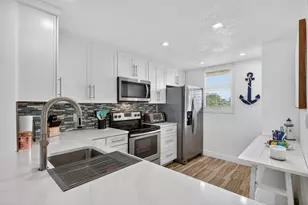 9940 S Ocean Dr, Jensen Beach, FL 34957 - Photo 2