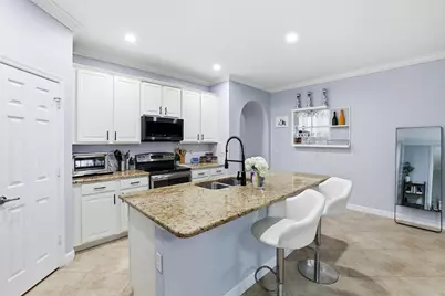 10457 Wellington Parc Drive, Wellington, FL 33449 - Photo 8