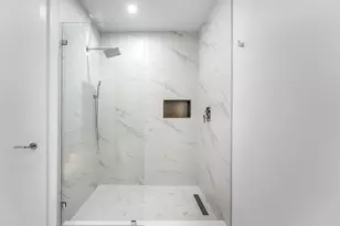 220 Lake Shore Dr, Lake Park, FL 33403 - Photo 24