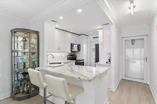 1319 E Hillsboro Blvd, Deerfield Beach, FL 33441 - Photo 8