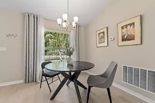 2373 SE Rock Springs Dr, Port Saint Lucie, FL 34952 - Photo 8