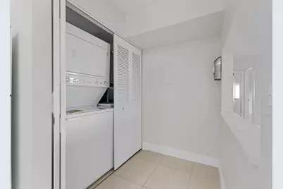 537 Shady Pine Way, Greenacres, FL 33415 - Photo 16