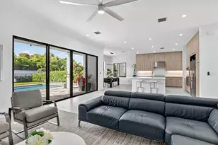 8366 Essex Country Clb Dr, Boca Raton, FL 33434 - Photo 20