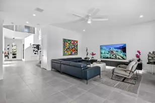 8366 Essex Country Clb Dr, Boca Raton, FL 33434 - Photo 18