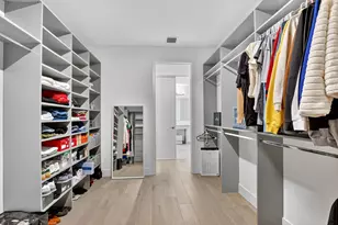 8366 Essex Country Clb Dr, Boca Raton, FL 33434 - Photo 40