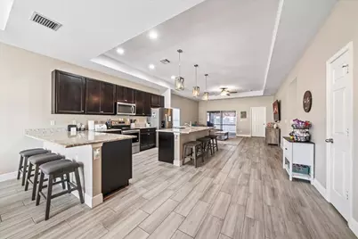 340 Palm Breezes Drive, Fort Pierce, FL 34945 - Photo 10