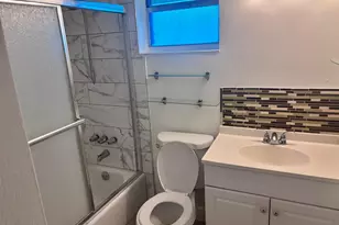 2213 NE 1st Ct, Boynton Beach, FL 33435 - Photo 2