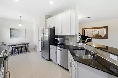 10684 Ivanhoe Lane, Wellington, FL 33414 - Photo 10