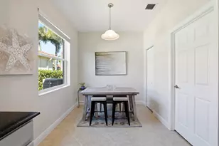 10684 Ivanhoe Ln, Wellington, FL 33414 - Photo 12