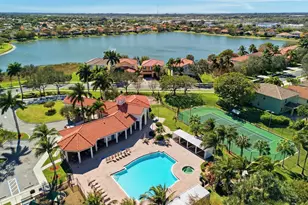 10684 Ivanhoe Ln, Wellington, FL 33414 - Photo 38