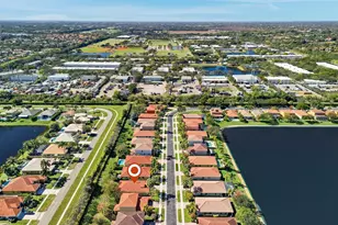 10684 Ivanhoe Ln, Wellington, FL 33414 - Photo 30