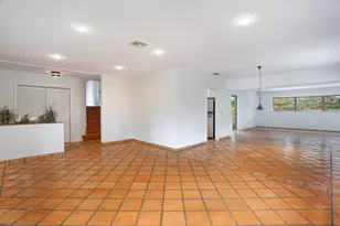 121 Costello Rd, West Palm Beach, FL 33405 - Photo 4