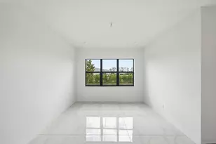 10140 Royal Ascot Ave, Lake Worth, FL 33449 - Photo 4