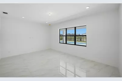 10140 Royal Ascot Avenue, Lake Worth, FL 33449 - Photo 16