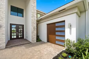 10140 Royal Ascot Ave, Lake Worth, FL 33449 - Photo 4