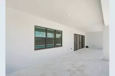 10140 Royal Ascot Avenue, Lake Worth, FL 33449 - Photo 32