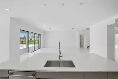 10140 Royal Ascot Avenue, Lake Worth, FL 33449 - Photo 10