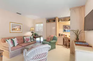 2248 Las Casitas Dr, Wellington, FL 33414 - Photo 12