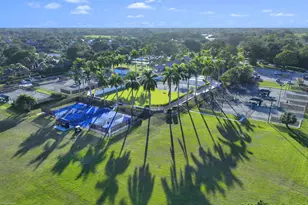 2248 Las Casitas Dr, Wellington, FL 33414 - Photo 44