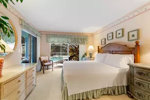 2248 Las Casitas Dr, Wellington, FL 33414 - Photo 20