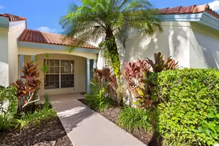 2248 Las Casitas Dr, Wellington, FL 33414 - Photo 6