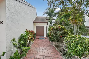 6730 Starkeys Pl, Lake Worth, FL 33467 - Photo 2