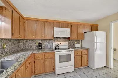 6730 Starkeys Place, Lake Worth, FL 33467 - Photo 16