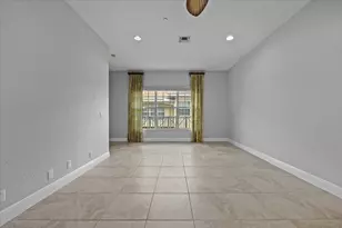 4902 Vine Cliff Way E, Palm Beach Gardens, FL 33418 - Photo 12