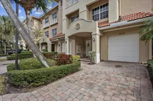 4902 Vine Cliff Way E, Palm Beach Gardens, FL 33418 - Photo 2