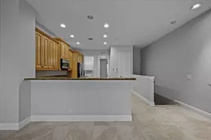 4902 Vine Cliff Way E, Palm Beach Gardens, FL 33418 - Photo 8