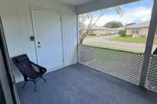 553 Covered Bridge Blvd, Lake Worth, FL 33467 - Photo 18
